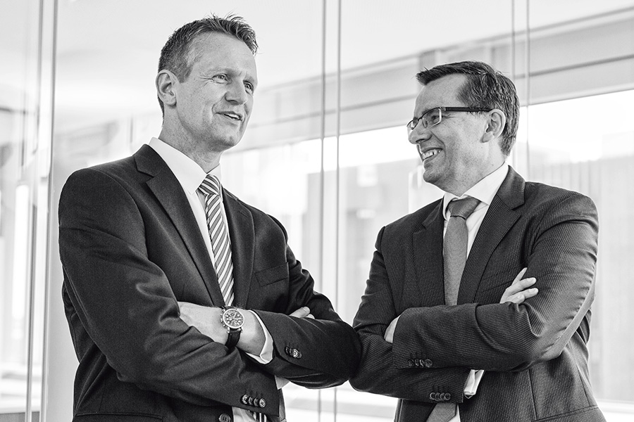 People-Fotografie tomoro Businessgespraech